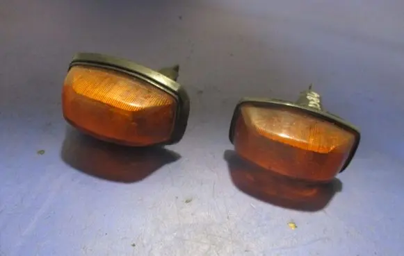 Fiat 126 Front fender indicator light