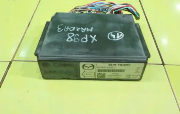 Mazda 3 II Central body control module KD45675X0C