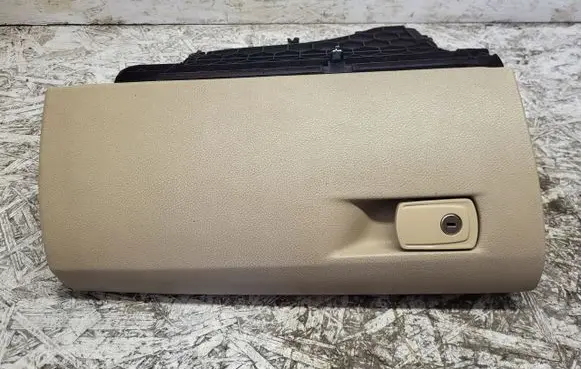 BMW 3 F30 F35 F31 Glove box