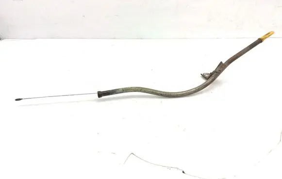 Toyota Avensis T250 Oil level dip stick 