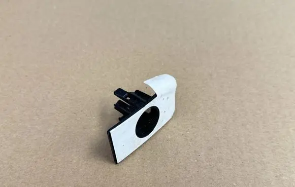 Volkswagen PASSAT B9 Rear parking sensor holder (PDC) 3J0919491