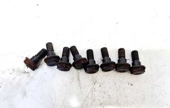 Toyota Corolla E120 E130 Nuts/bolts 