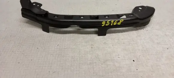 Subaru Forester SG Headlight/headlamp mounting bracket