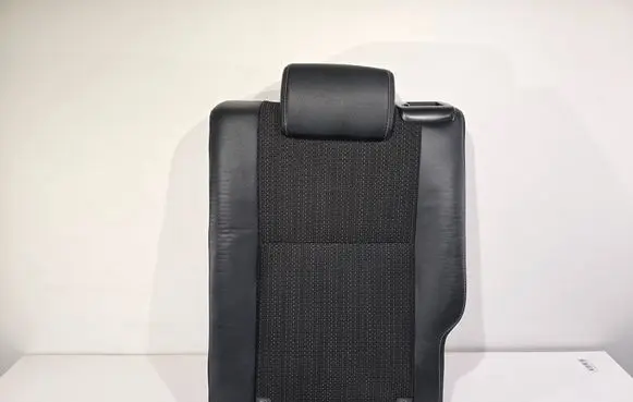 Toyota Auris E180 Rear seat 