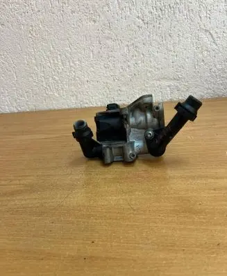 Land Rover Discovery 5 EGR valve 704924130 G4D39D475AD 50276432