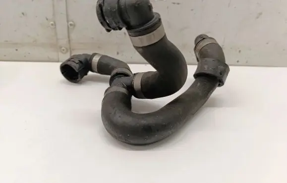 Mercedes-Benz C W205 Engine coolant pipe/hose A2055015400