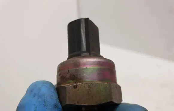 BMW 5 E39 ABS Pump 0F25