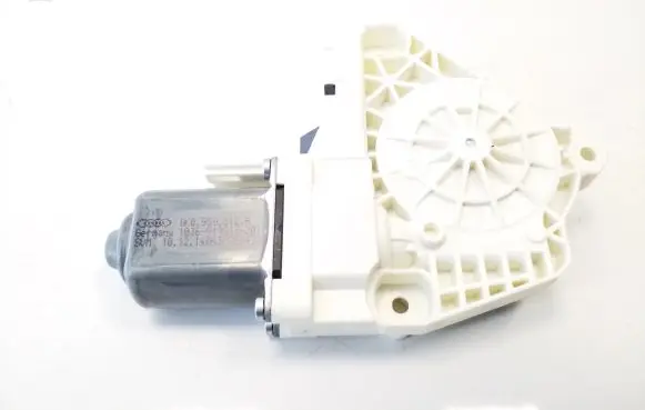 Audi A1 Rear door window regulator motor 8K0959812A
