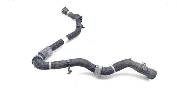 Land Rover Range Rover Evoque L551 Engine coolant pipe/hose M8D2-8K561-AA