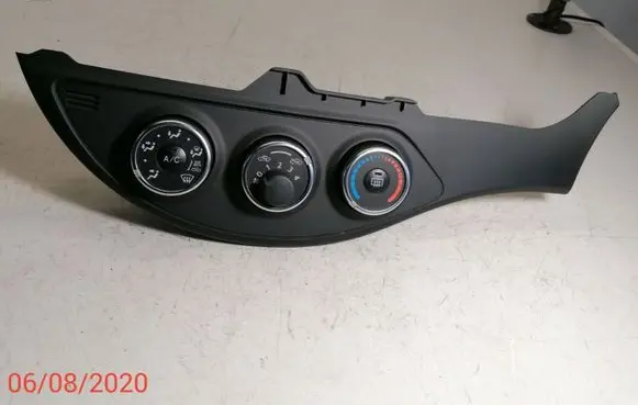 Toyota Yaris Climate control unit 554060D400