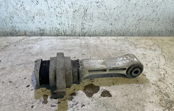 Hyundai Tucson IV NX4 Engine mount bracket 20210426