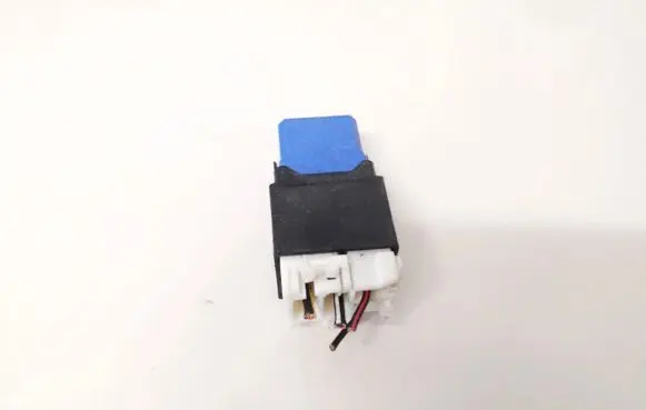 Nissan X-Trail T30 Other relay 2523079944