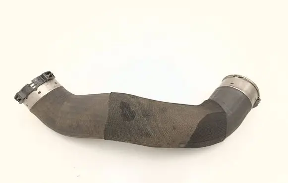BMW 2 F46 Intercooler hose/pipe 8511338