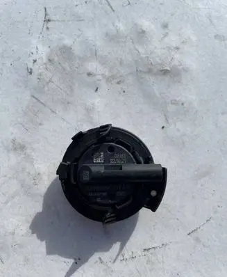 Volkswagen T-Roc Airbag deployment crash/impact sensor 5Q0959354A