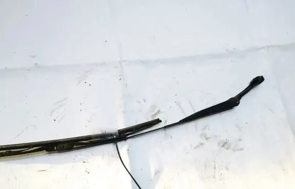 Fiat Marea Front wiper blade arm