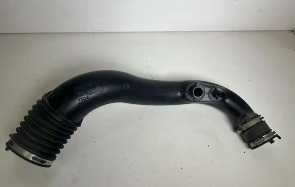 Ford Mustang VI Air intake duct part FR3C9F805AD V37XE