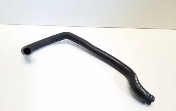 Mercedes-Benz E W211 Engine coolant pipe/hose A2118302515