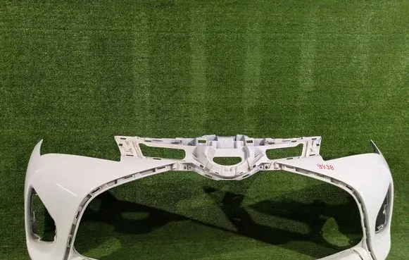 Toyota Yaris Front bumper 521190D660