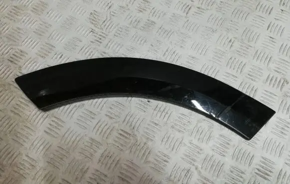 Volvo XC60 Rear fender molding trim 39848569 880016969 31454800