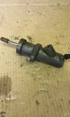 BMW 3 E90 E91 Clutch slave cylinder 21521158903