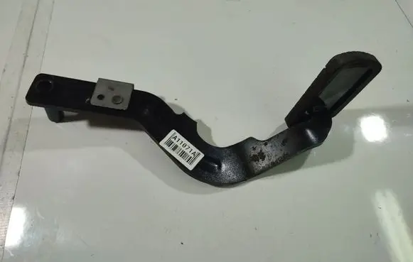 Chevrolet Captiva Brake pedal 