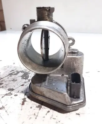 BMW 5 E60 E61 Throttle valve 7804373 81851776