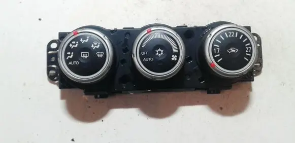 Mitsubishi Outlander Climate control unit 7820A082XB