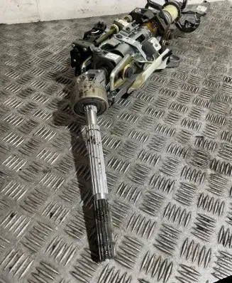 BMW 5 E60 E61 Steering wheel axle set 6780879 199657