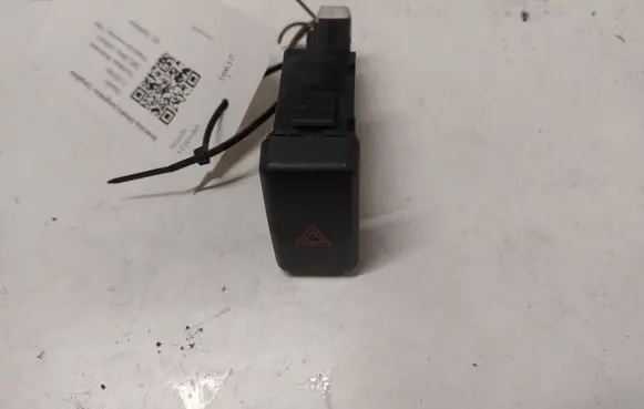 Mazda 3 I Hazard light switch 03750330 BP4K664HD