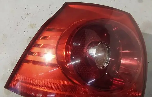 Volkswagen Golf V Rear/tail lights 1K6945111C