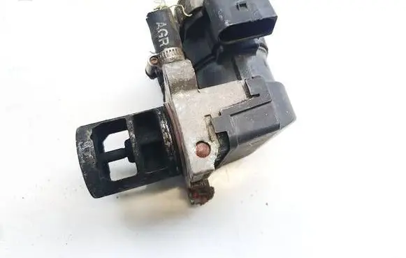 BMW 7 E65 E66 EGR valve 109315 00005320C2