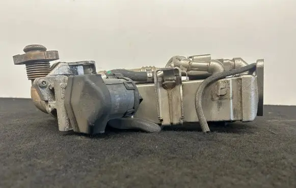 BMW X5 F15 EGR valve cooler 8517724