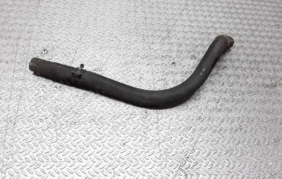 Toyota Auris 150 Engine coolant pipe/hose
