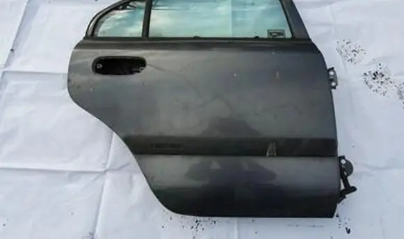 Mitsubishi Carisma Rear door PILKOS