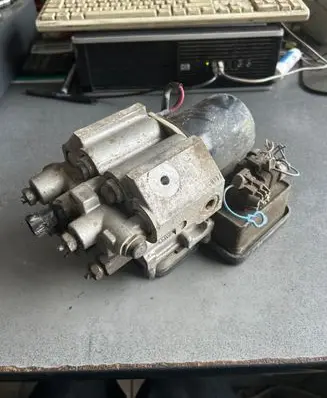 Chevrolet Van G30 ABS Pump 12765501