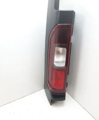 Opel Vivaro Rear/tail lights 265556737R 265A64439R