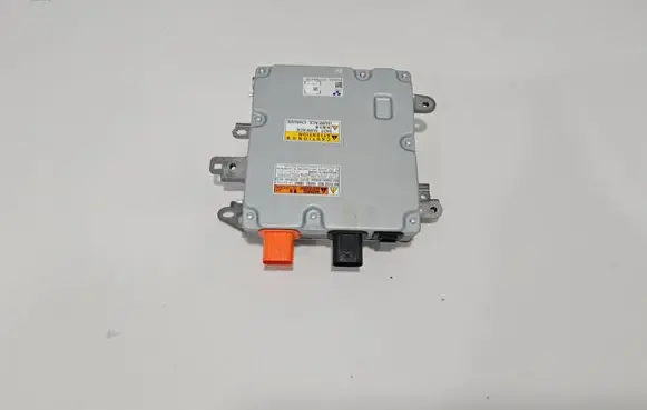 Toyota Sienna XL40 IV Voltage converter/converter module 8624A48010 5365170 5365050