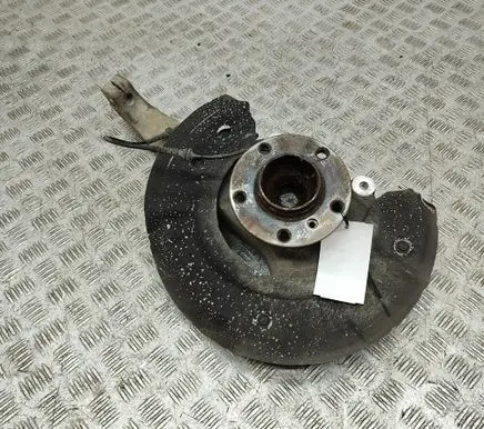BMW 6 F12 F13 Front wheel hub 6775769
