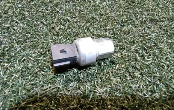 Air conditioning (A/C) pressure sensor