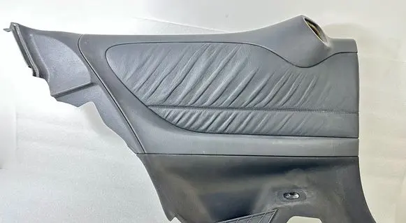 Mercedes-Benz CLK A209 C209 Other front door trim element P0058429L