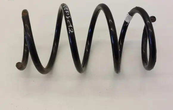 Volkswagen Golf VII Front coil spring