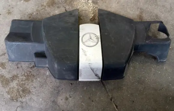 Mercedes-Benz SL R129 Engine cover (trim) A1120100367