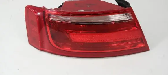 Audi A5 8T 8F Rear/tail lights 8T0945095