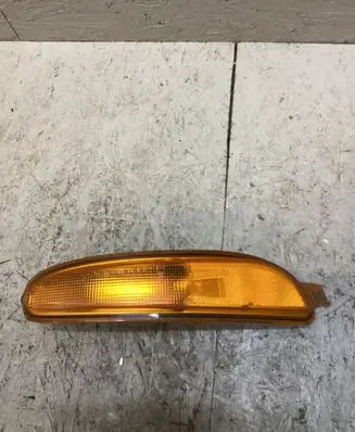 Chrysler 300 - 300C Front indicator light 4805140AB CC4805138AB 3157K5AE