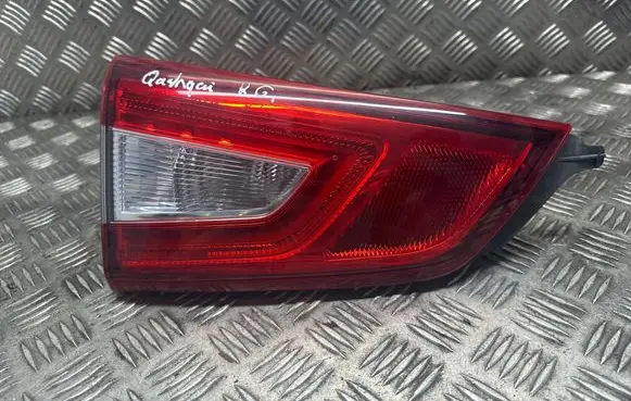 Nissan Qashqai Tailgate rear/tail lights 265554ea5a