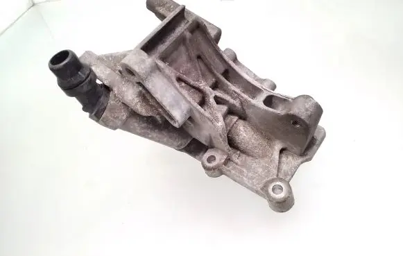 Thermostat/thermostat housing