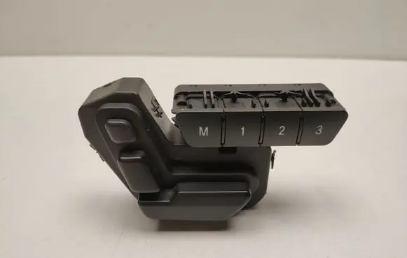 Mercedes-Benz C W204 Seat control switch A2048704158