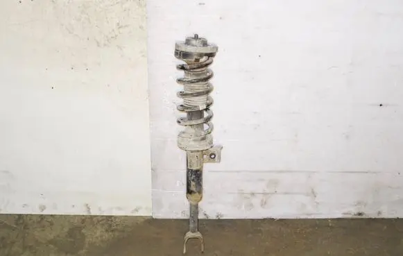 BMW 5 GT F07 Front shock absorber with coil spring 6778787 31316778787