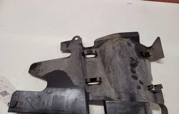 Engine splash shield/under tray