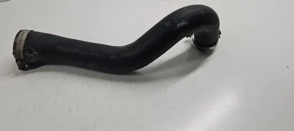 Audi Q7 4L Intercooler hose/pipe